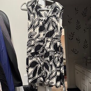 Nine West Monochrome Swirl Mini Dress